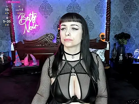 BettyNoir online show from 10/16/25, 06:31