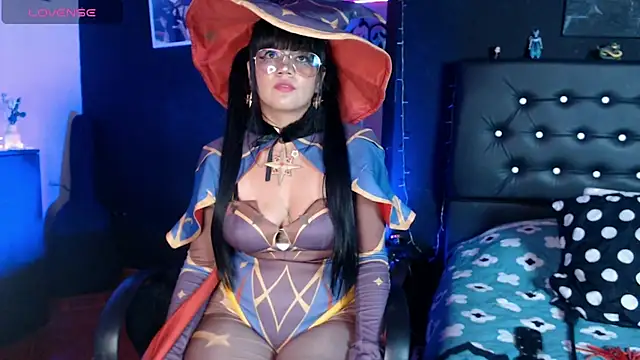 aprildoll online show from 03/03/25, 07:54