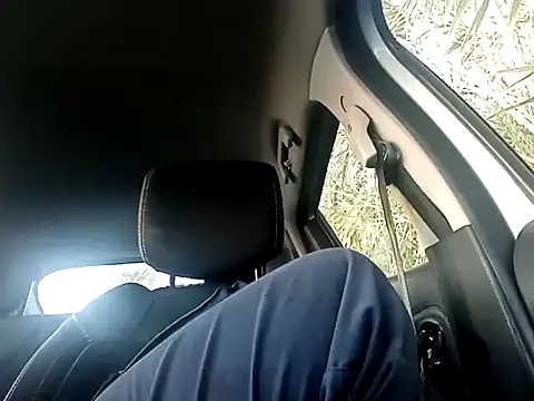 Snapshot of totino975 chatting on 12/27/24, 03:26 totino975 online show from 12/27/24, 03:26