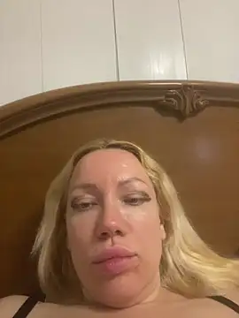 SofiaJoy online show from 05/18/26, 04:35