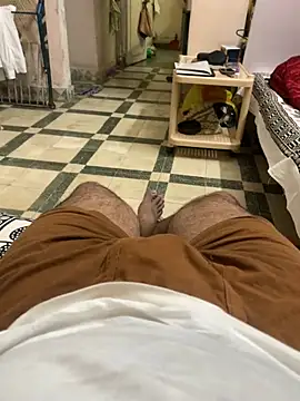 Snapshot of Rocky_1907 chatting on 03/21/25, 09:34 Rocky 1907 online show from 03/21/25, 09:34