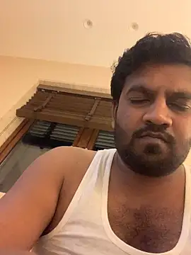 Snapshot of Rocky_1907 chatting on 12/18/25, 08:04 Rocky 1907 online show from 12/18/25, 08:04