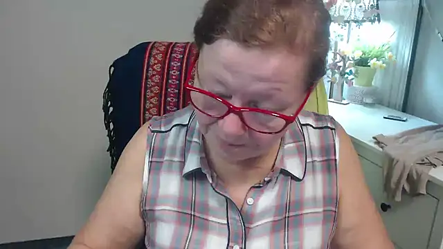 Adelewildx online show from 10/14/25, 03:18