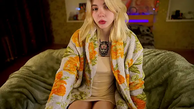 Allison Cuty online show from 02/18/25, 07:19