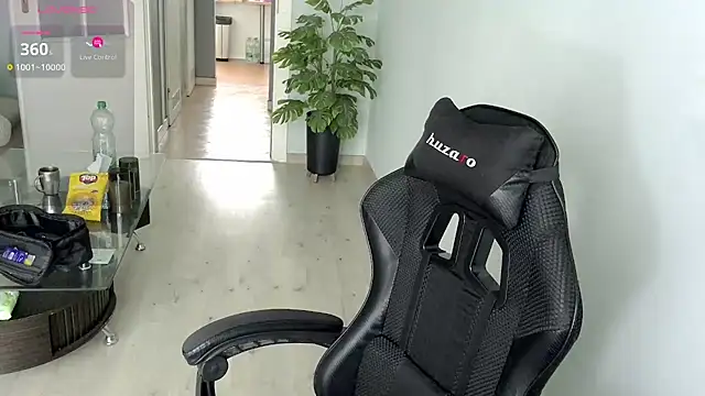 Snapshot of Maribor chatting on 09/26/25, 01:37 Maribor online show from 09/26/25, 01:37