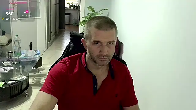 Snapshot of Maribor chatting on 10/23/25, 05:29 Maribor online show from 10/23/25, 05:29