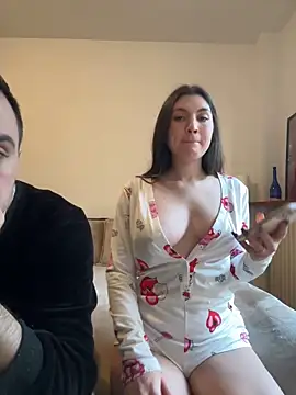 couplepenetration online show from 01/13/25, 10:36