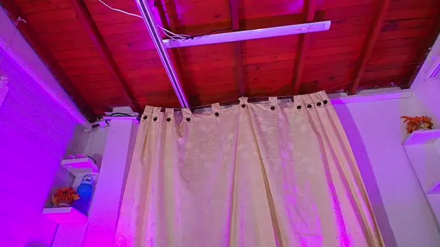 emyli sw  online show from 03/02/25, 03:13