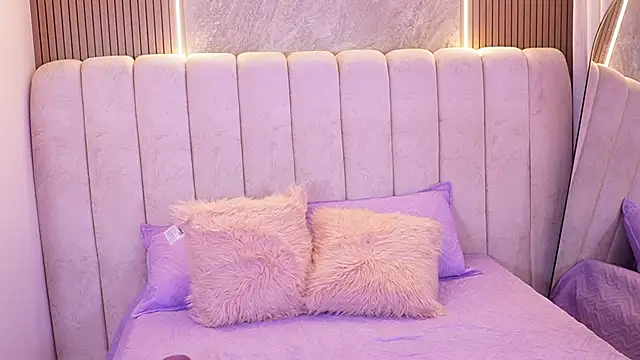 emyli sw  online show from 11/27/25, 03:08