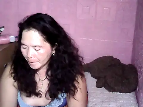 hotpusie 4u online show from 09/29/25, 05:07