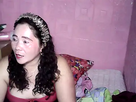 hotpusie 4u online show from 10/01/25, 05:02