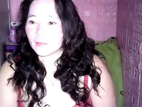 hotpusie 4u online show from 02/10/26, 04:44