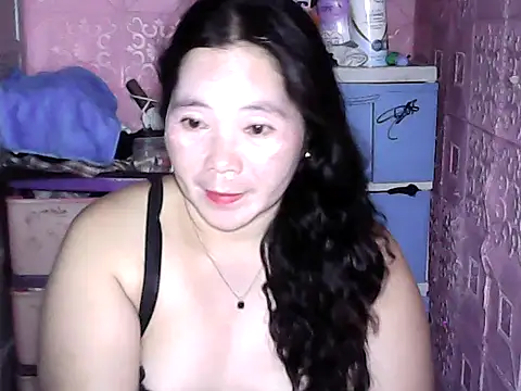 hotpusie 4u online show from 03/03/26, 04:35