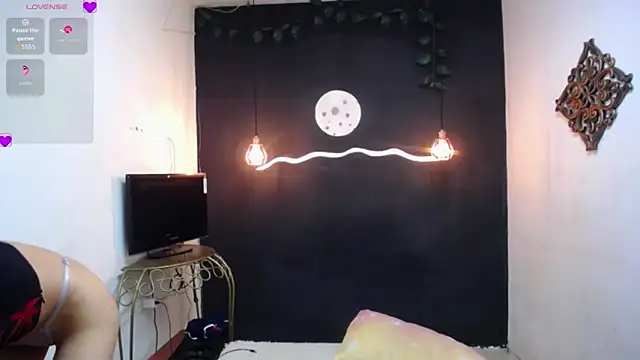 Snapshot of SexyKataShow chatting on 09/20/25, 02:01 SexyKataShow online show from 09/20/25, 02:01