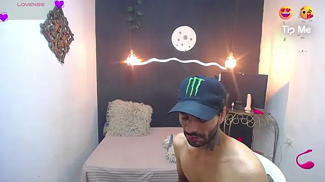 Snapshot of SexyKataShow chatting on 10/24/25, 03:47 SexyKataShow online show from 10/24/25, 03:47