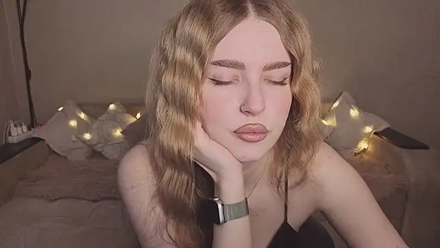 ViolettaLopez online show from 02/10/26, 01:48