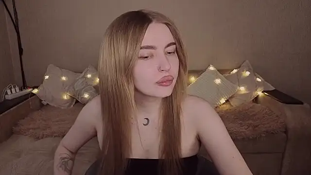 ViolettaLopez online show from 04/30/26, 01:50