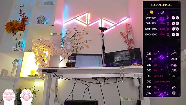 Elena-Marilyn online show from 09/13/25, 07:35