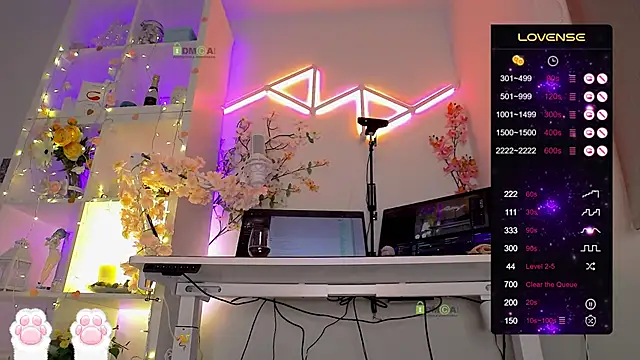 Elena-Marilyn online show from 02/05/26, 08:46