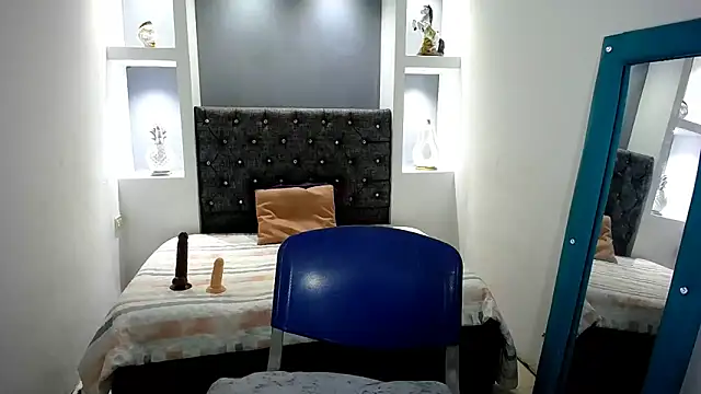 sexy latynx online show from 11/01/25, 03:36