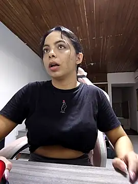 ashley morgan 18 online show from 03/19/25, 11:14