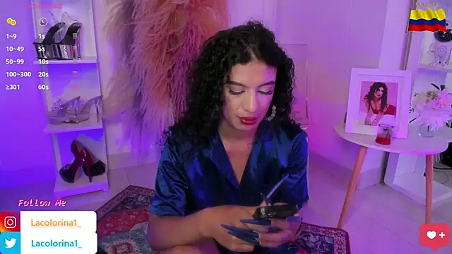 LaColorina  online show from 09/24/25, 06:11