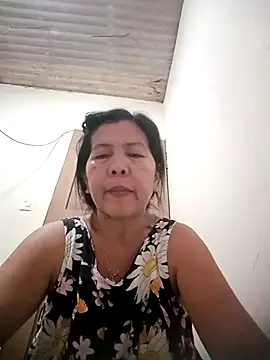 TropicalFlower online show from 03/04/26, 10:21