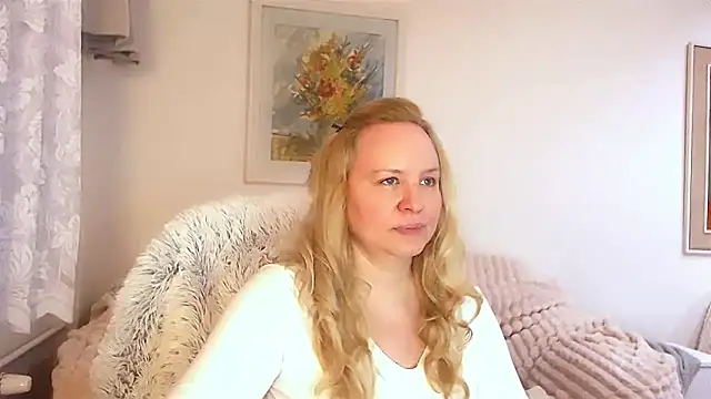 Sarah4you online show from 02/23/25, 09:37