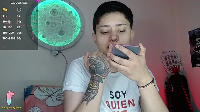 girl intense444 online show from 01/22/25, 01:11