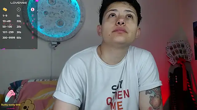 girl intense444 online show from 02/27/25, 12:56