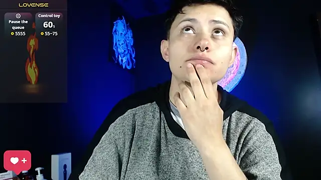 girl intense444 online show from 09/19/25, 01:01