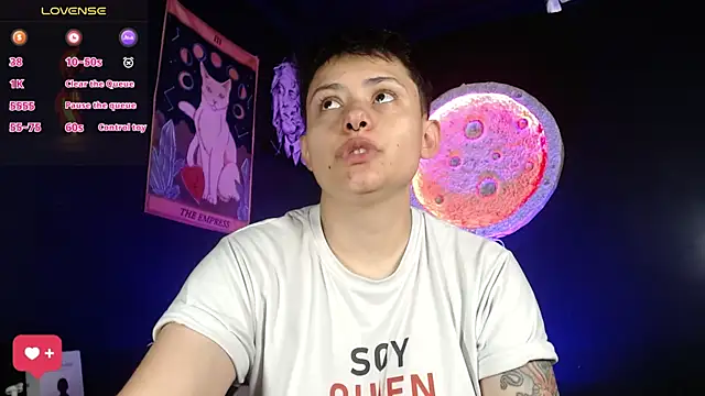 girl intense444 online show from 11/15/25, 12:56