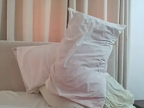 Snapshot of Deliciousgal chatting on 01/10/26, 11:23 Deliciousgal online show from 01/10/26, 11:23