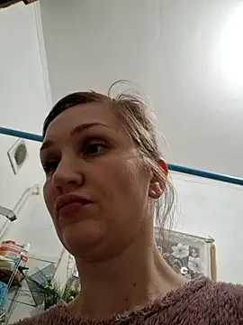 ModelEva online show from 03/20/25, 06:09