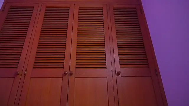 bella adams  online show from 01/12/26, 12:16