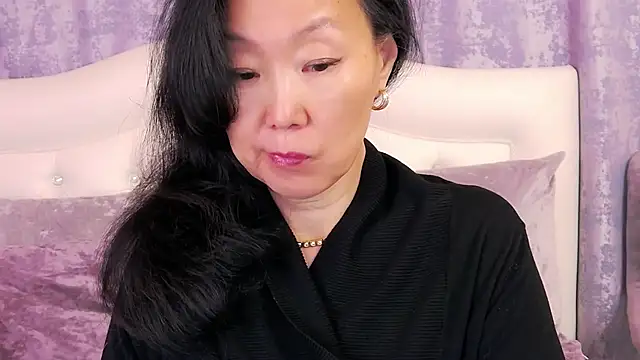 Asian legs online show from 05/27/26, 10:12