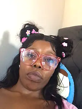 cherryontopy online show from 12/26/24, 04:47