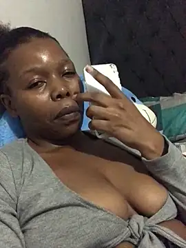 cherryontopy online show from 01/02/25, 08:02