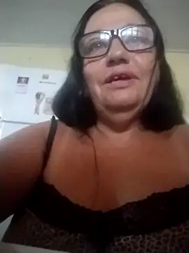 Snapshot of catdool chatting on 01/09/25, 11:25 catdool online show from 01/09/25, 11:25