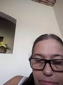 Snapshot of catdool chatting on 01/24/25, 03:34 catdool online show from 01/24/25, 03:34