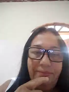 Snapshot of catdool chatting on 02/13/25, 02:20 catdool online show from 02/13/25, 02:20