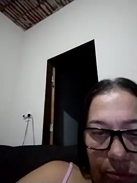 Snapshot of catdool chatting on 03/02/25, 12:09 catdool online show from 03/02/25, 12:09