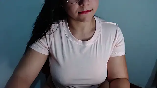 Snapshot of lizbodu chatting on 12/09/24, 10:20 lizbodu online show from 12/09/24, 10:20