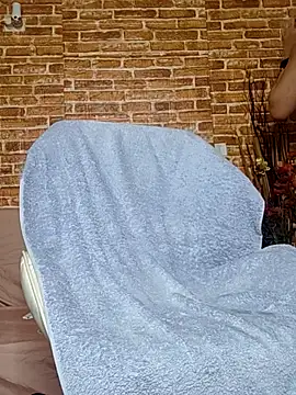  Horny milf  online show from 05/15/26, 03:02