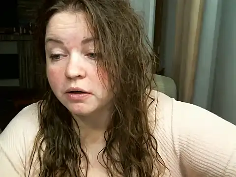 cute  cherry online show from 11/28/25, 10:23