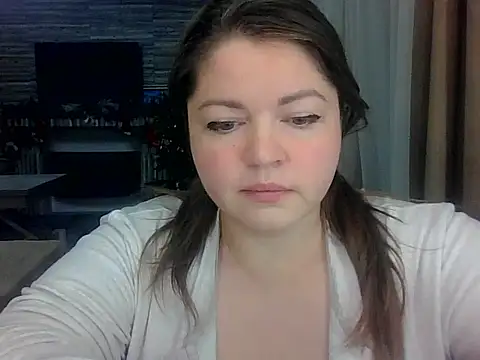 cute  cherry online show from 01/12/26, 09:20