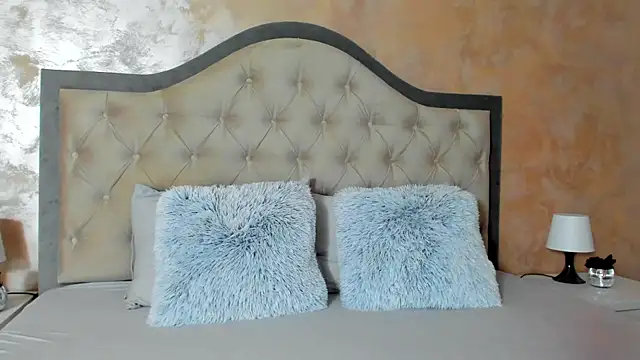 Snapshot of JennaMyers chatting on 01/27/25, 08:17 JennaMyers online show from 01/27/25, 08:17