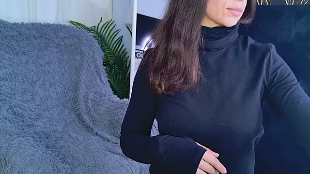 SofiaFoster  online show from 04/01/26, 05:52