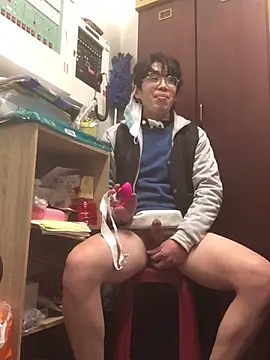 Snapshot of o0-69o chatting on 02/27/25, 10:37 o0-69o online show from 02/27/25, 10:37
