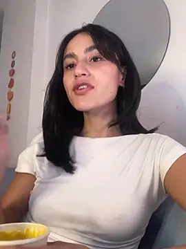 Snapshot of _Amatista chatting on 03/02/25, 08:50 Amatista online show from 03/02/25, 08:50